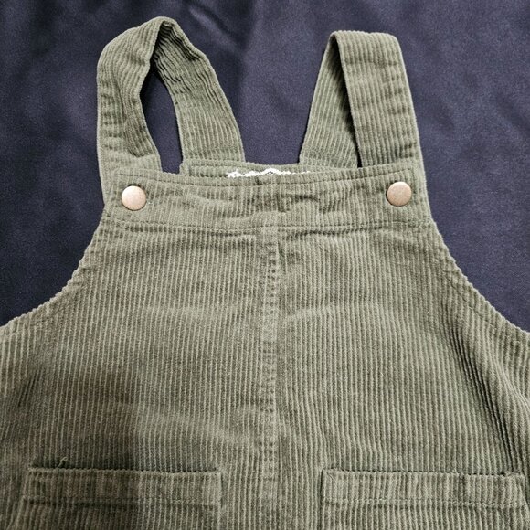 Btween Girls Olive Green Corduroy Overall Bib Dress Size 7 Cotton Front Pockets - Picture 2 of 9